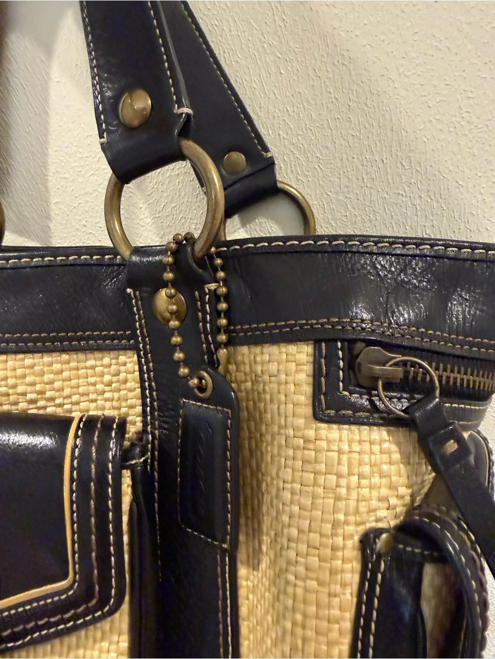 Coach legacy straw